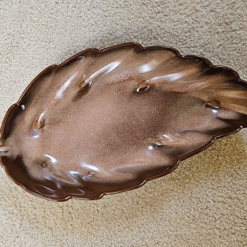Frankoma #226 Leaf Shaped Dish